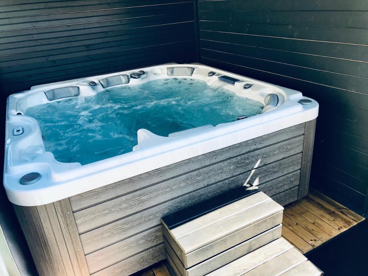Guesthouse La Costiere - Logements Independants - Espace Piscine Jacuzzi Lunel  Eksteriør billede