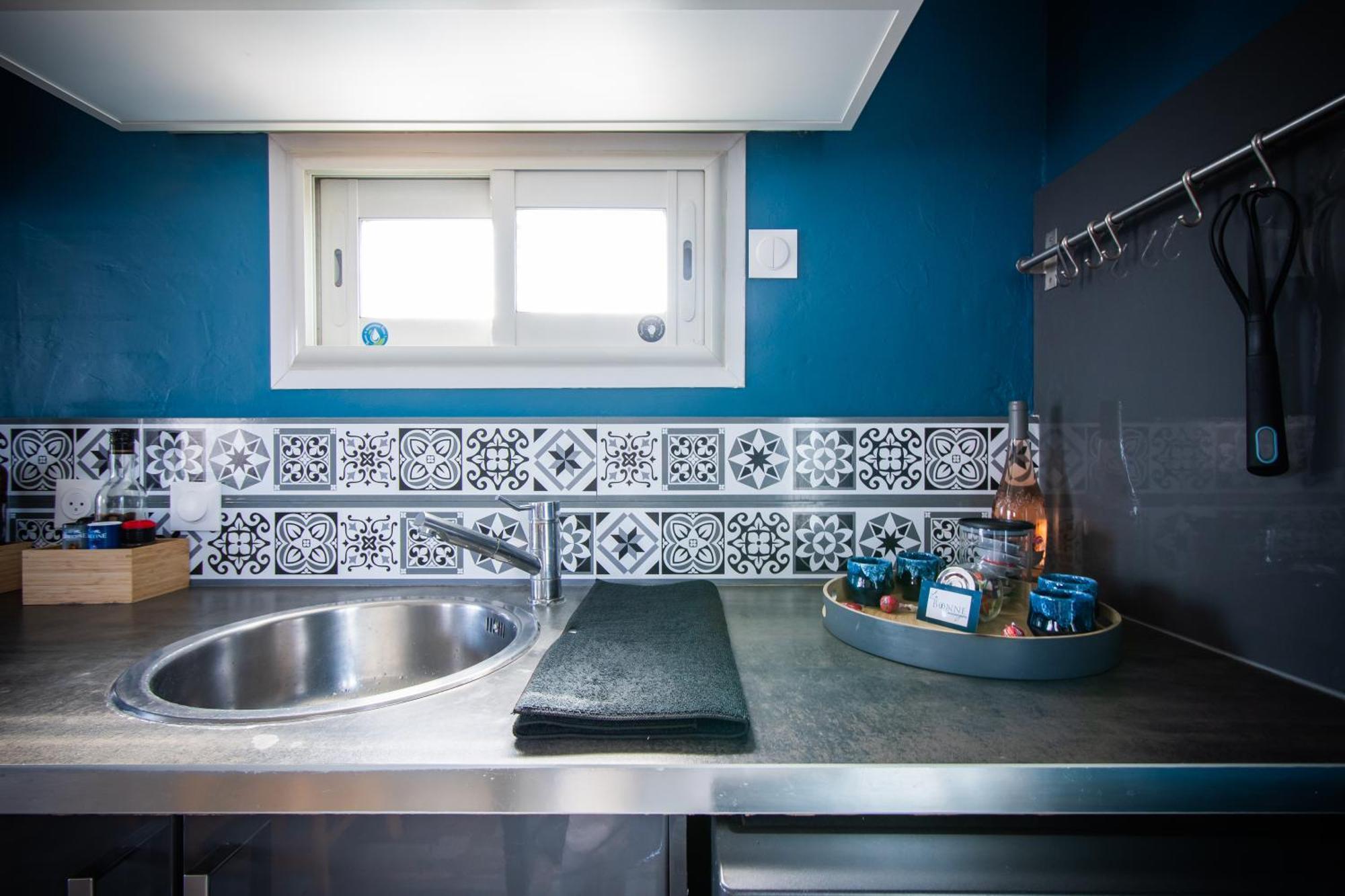 Guesthouse La Costiere - Logements Independants - Espace Piscine Jacuzzi Lunel  Eksteriør billede