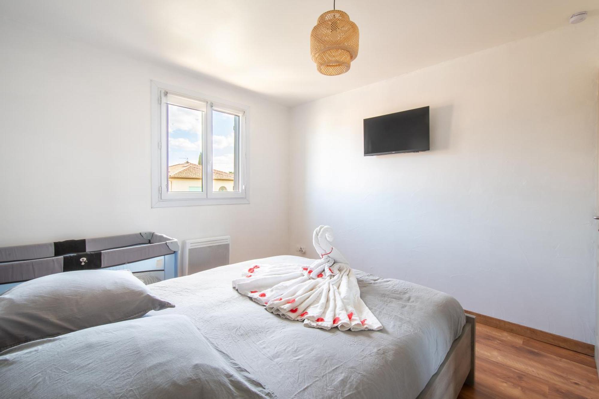 Guesthouse La Costiere - Logements Independants - Espace Piscine Jacuzzi Lunel  Eksteriør billede