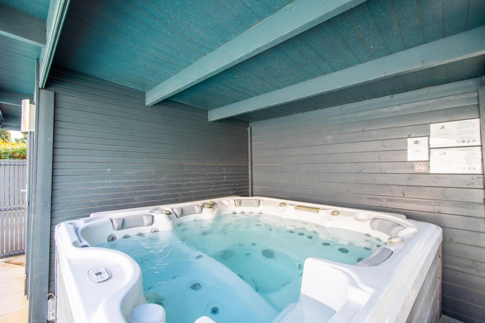 Guesthouse La Costiere - Logements Independants - Espace Piscine Jacuzzi Lunel  Eksteriør billede